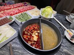 -热火朝天鲜切牛肉火锅(南强街巷店)