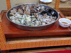 -乔家小院•本地小海鲜•非遗驴肉(万年泉路店)