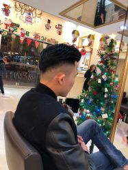 -JK奇积发型连锁机构