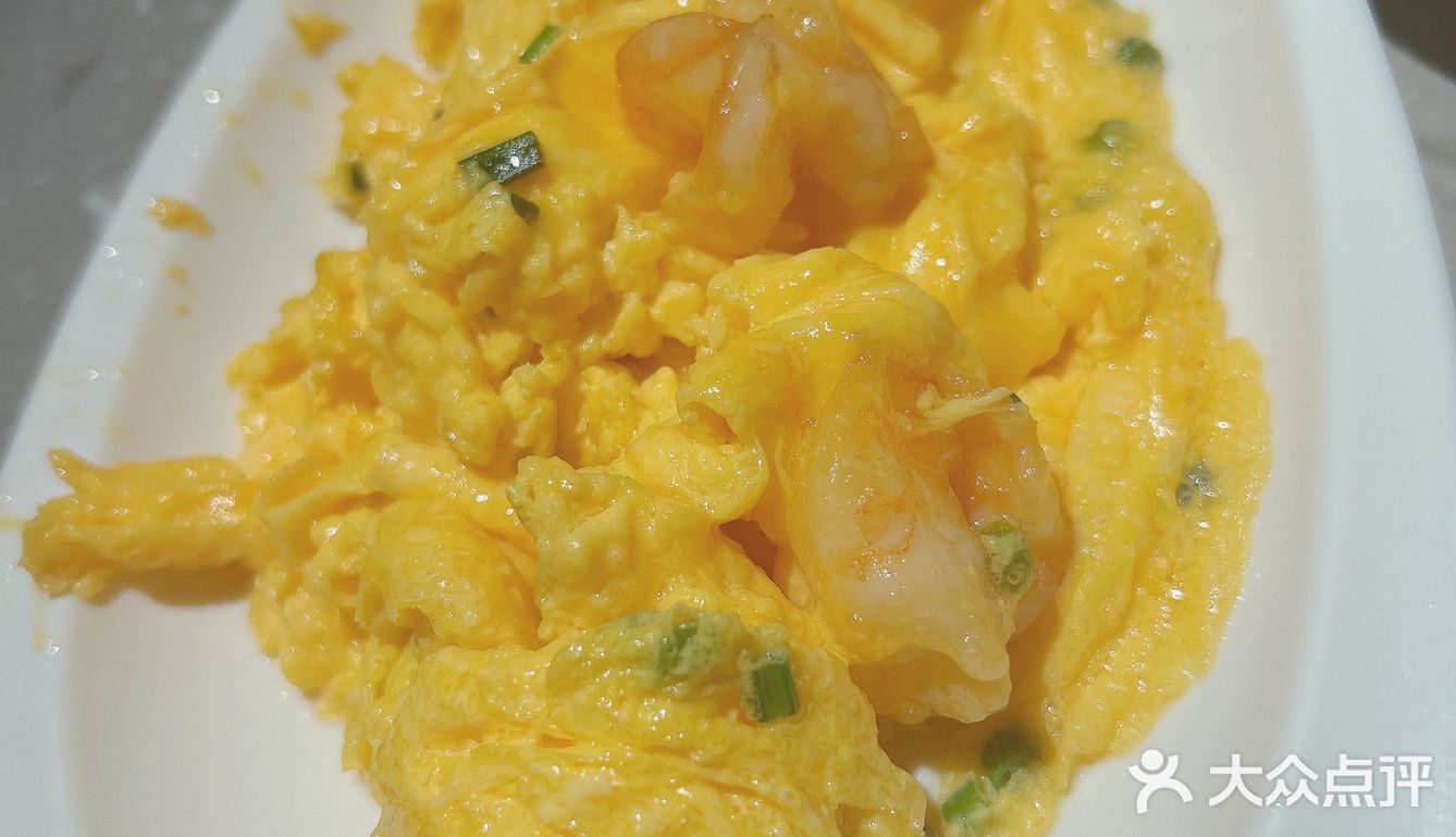 沪壹家测评｜70块钱4个菜有海鱼的双人餐！[调皮]感觉还是值的。