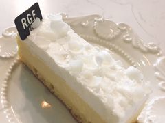 -RGF(巨鹿路店)