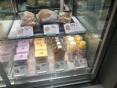 -喜茶(北京华贸购物中心店)