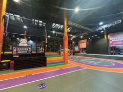 -Tenker Club弹刻极限主题公园 · 蹦床 · 团建 · 生日派对(大关店)