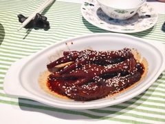 吮指鸡爪-桂满陇·蟹黄小笼汤包(清河万象店)