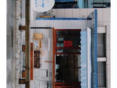 门面-平衡木咖啡