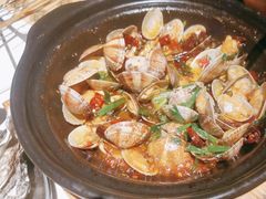 -蚝堡海鲜·威海菜·海肠捞饭·烧烤·亚洲吃蚝公司(幸福门店)