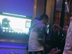 -莹乐迪量贩式KTV(祝桥店)