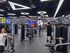 -宝德龙游泳健身