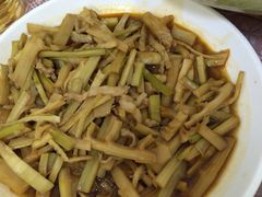-天乐农家鱼头王(天目湖店)