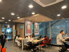 -麦当劳(轻轨曹杨路店)