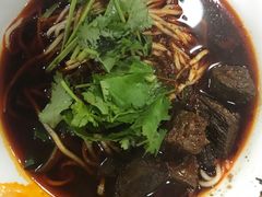 牛肉面-花市豌杂面(民生路店)