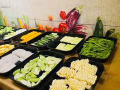 自助取餐区-香园自助小火锅