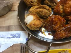 -BHC炸鸡(明洞总店)