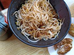 麻辣豆芽-晓军麻辣面馆