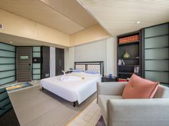 -喜鹊愉家酒店(郑州曼哈顿博览中心地铁站店)