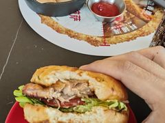 -必胜客(安盛金马店)