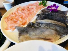 毛肚鹅肠拼-纸盐河码头火锅(十八梯店)