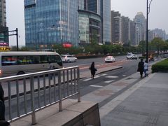 -建设三路(地铁站)