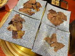 -喜牛烧肉酒场·黑金店(威高广场店)