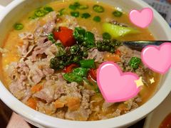 酸汤肥牛-花椒笑成都小馆(百脑汇店)