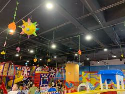 -苏宁红孩子(F6漫时区店)