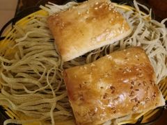烧饼-洞庭洲·防空洞火锅·烧烤·铜锅涮肉(新百广场店)