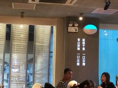 大堂-蒙自源米线大王(东站店)