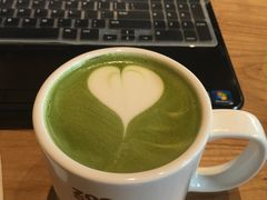 -Who乎coffee&bar