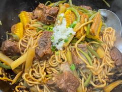 精选肋排焖面-金豆角砂锅焖面(安贞店)