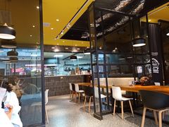 大堂-牛男手造(地铁天虹店)