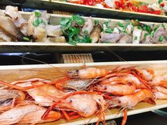 -胡须哥网红竹筒菜