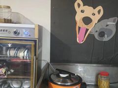 自助取餐区-小板凳(四公里店)