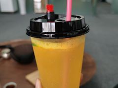 -宁波宝信宝马4S店(江北日湖店)