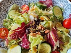 -老鼎万春卤菜(五代传承创始老店)