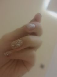 -薇奈尔美甲美睫·科技美肤