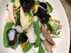 罗汉素什锦-湖滨28中餐厅·西湖宴·杭州君悦酒店