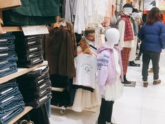 -优衣库(上海金桥国际商业广场店)