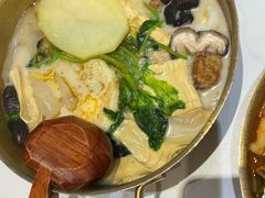 -阿上阿上麻辣香锅&麻辣烫(朝阳蓝色港湾店)