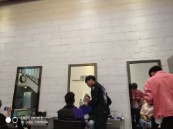 -SIX Hair Consultant