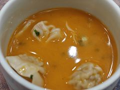 蟹粉小馄饨-新光酒家·河豚·海鲜·蟹料理(浦东店)