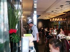 等位区-小资太太餐厅(南岗区店)