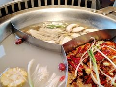 -辣伍鲜毛肚老火锅(元一店)