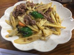 小鲜笋炒牛肉-南记食粥坊·宵夜大排档(岭南分店)