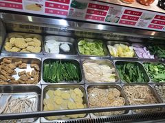 自助取餐区-非烤勿扰自助烤肉海鲜火锅(凤岗沃尔玛店)