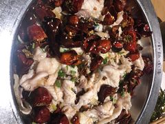 -小鱼小牛·鱼牛干锅·脆鱼火锅(世欧广场店)