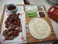 -乔家小院•非遗驴肉•本地小海鲜(滨河路店)
