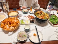 -梅利汴京烤鸭•开封豫菜地标店(东司门店)