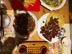 -月亮眼花园餐厅书吧酒吧