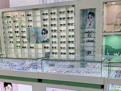 -丽字眼镜(甘井子连锁店)