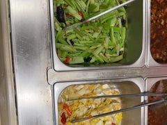 -大食代美食广场(上海中心店)